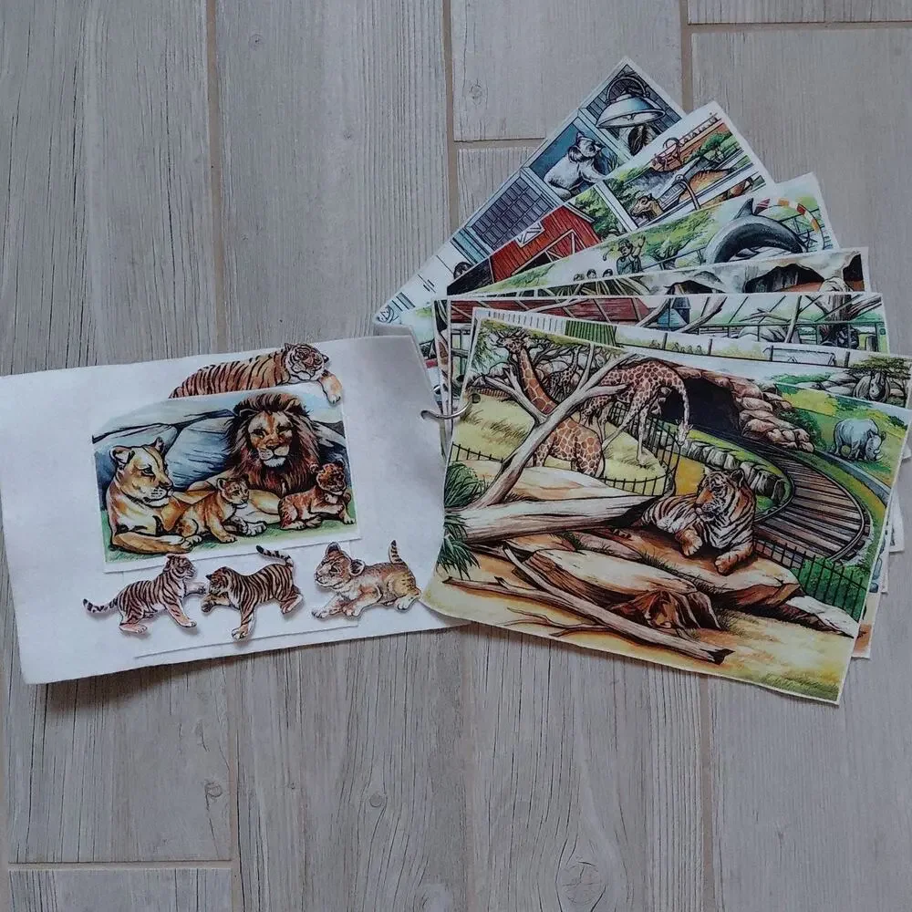 Fold-Out Felt Fabric Book - A Visit To The Zoo